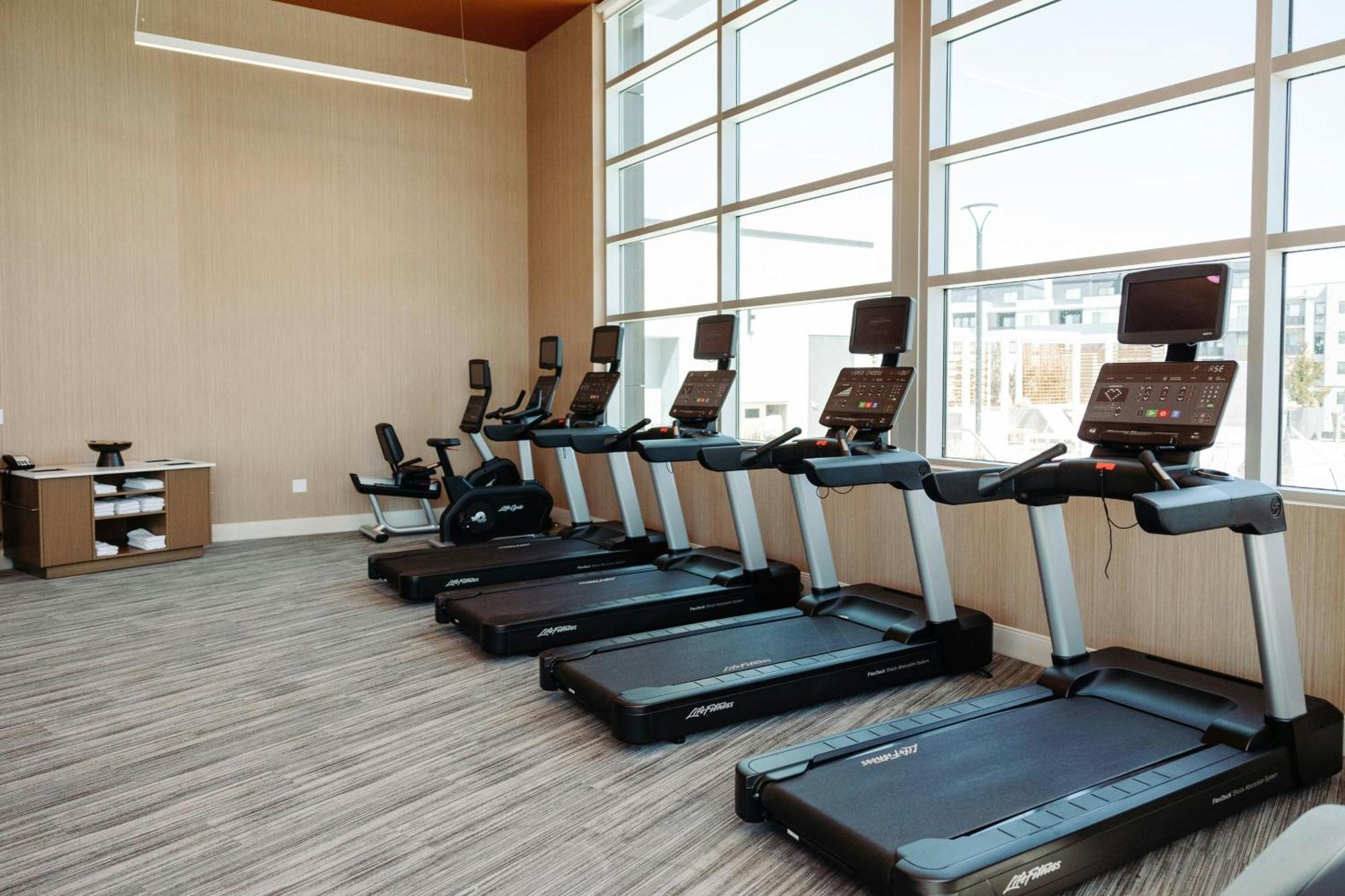 Element Reno Experience District Hotel Bagian luar foto