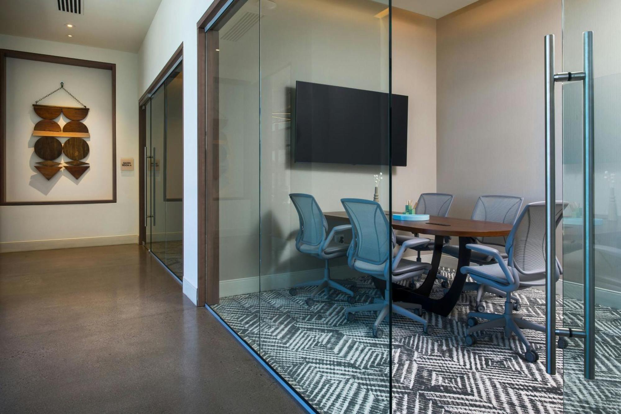 Element Reno Experience District Hotel Bagian luar foto