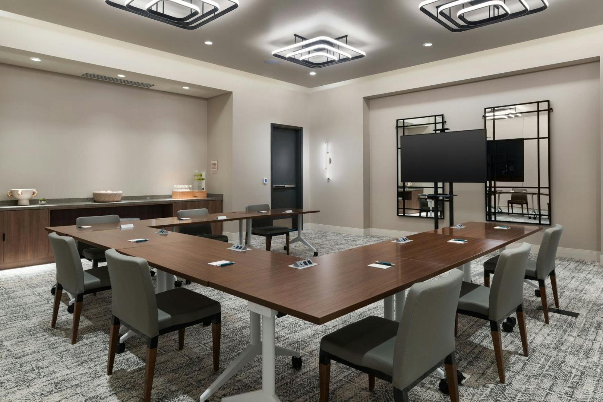 Element Reno Experience District Hotel Bagian luar foto