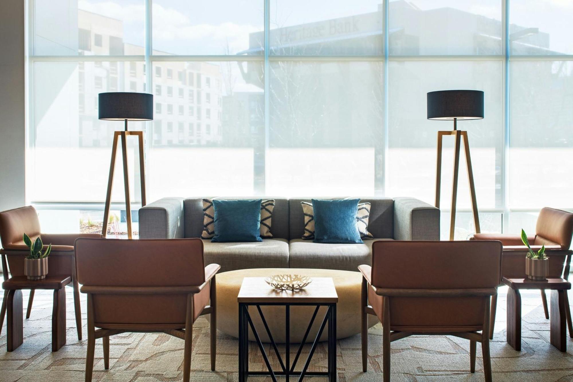 Element Reno Experience District Hotel Bagian luar foto